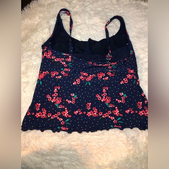 Lascana Blue and Red Floral Fitted Ruffled Camisole Bikini top size 38D NWOT - Picture 10 of 11